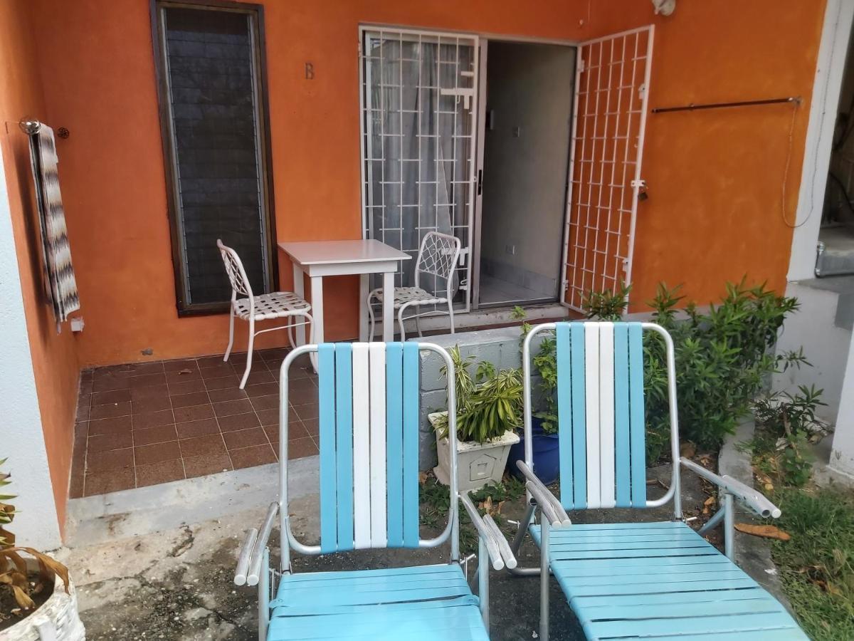 Ocean View Apartments Bridgetown Exterior foto
