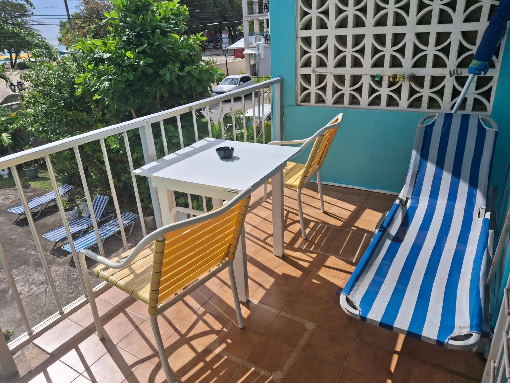 Ocean View Apartments Bridgetown Exterior foto