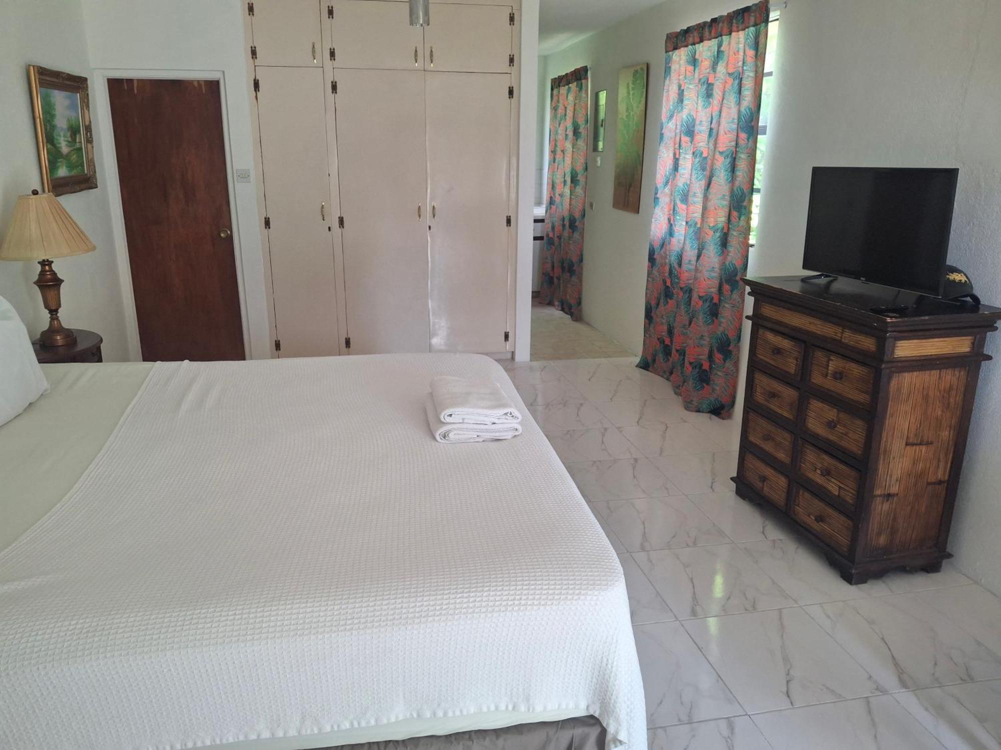 Ocean View Apartments Bridgetown Habitación foto